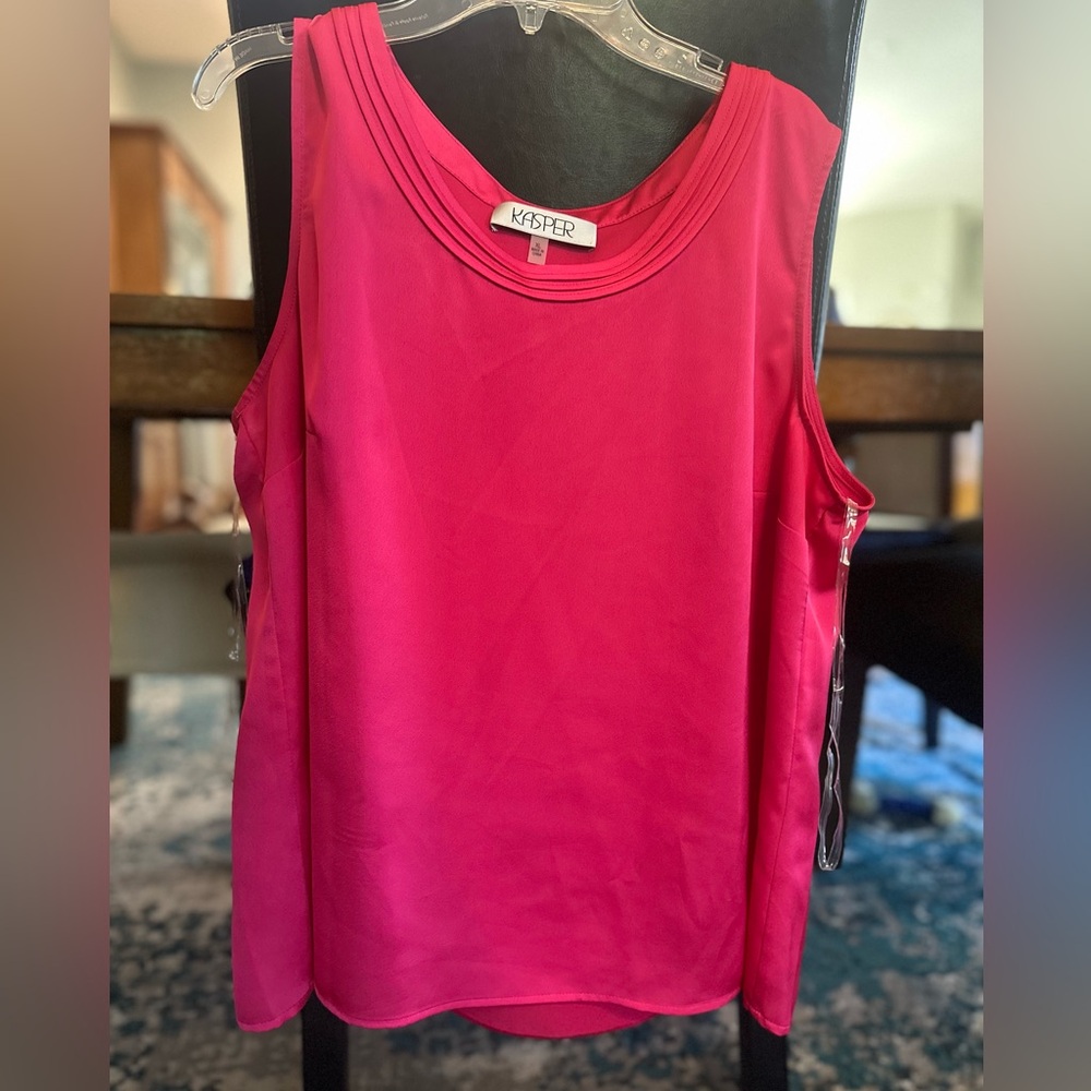 Kasper Fuchsia Sleeveless Blouse. XL. Like New!